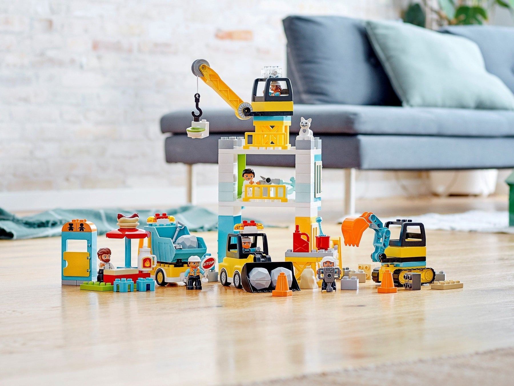 LEGO 10933 DUPLO Tower Crane & Construction Playset - SuperSaverAU - view 2