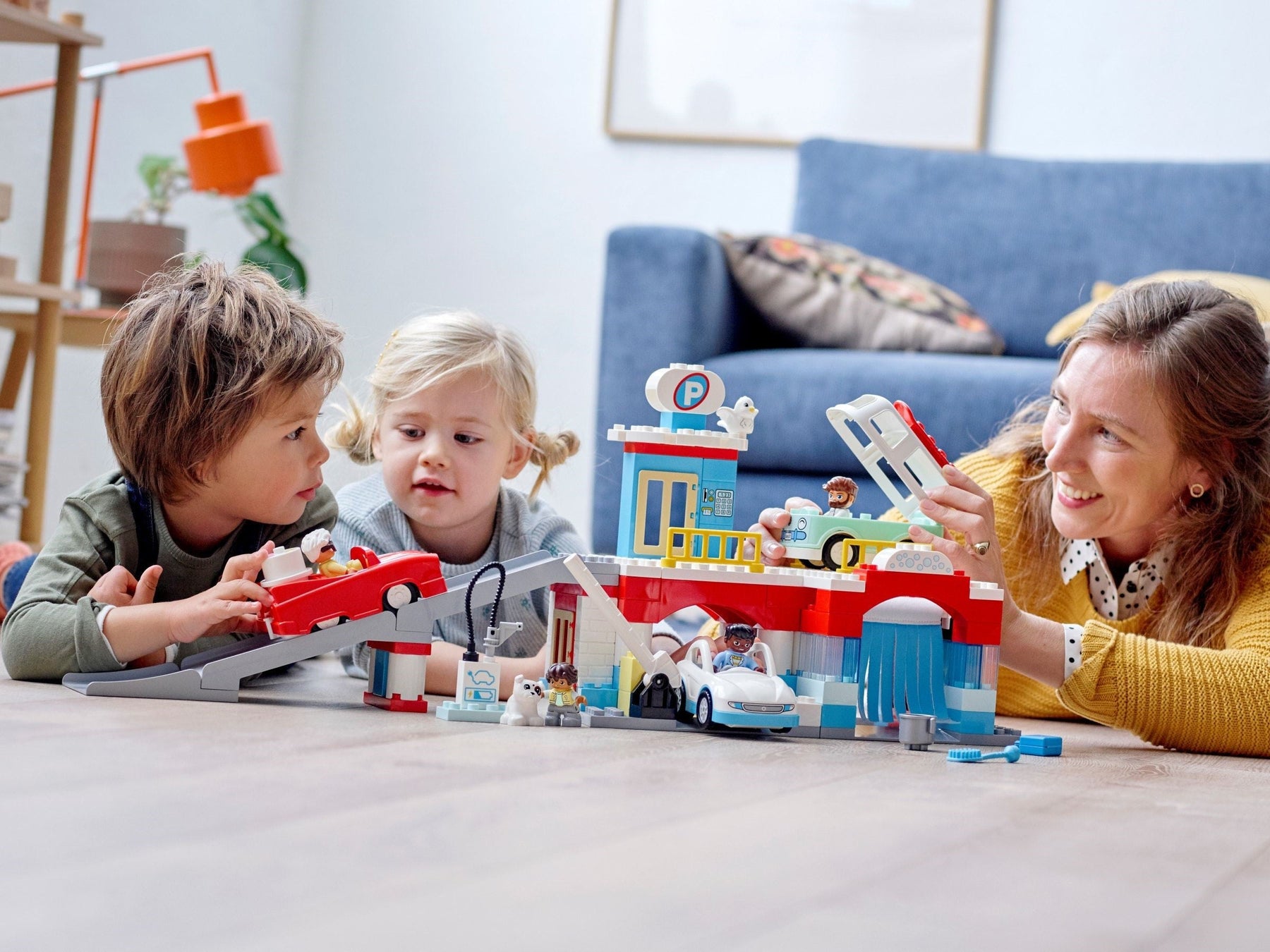 LEGO 10948 DUPLO Town Car Wash & Parking Garage Playset - SuperSaverAU - view 4