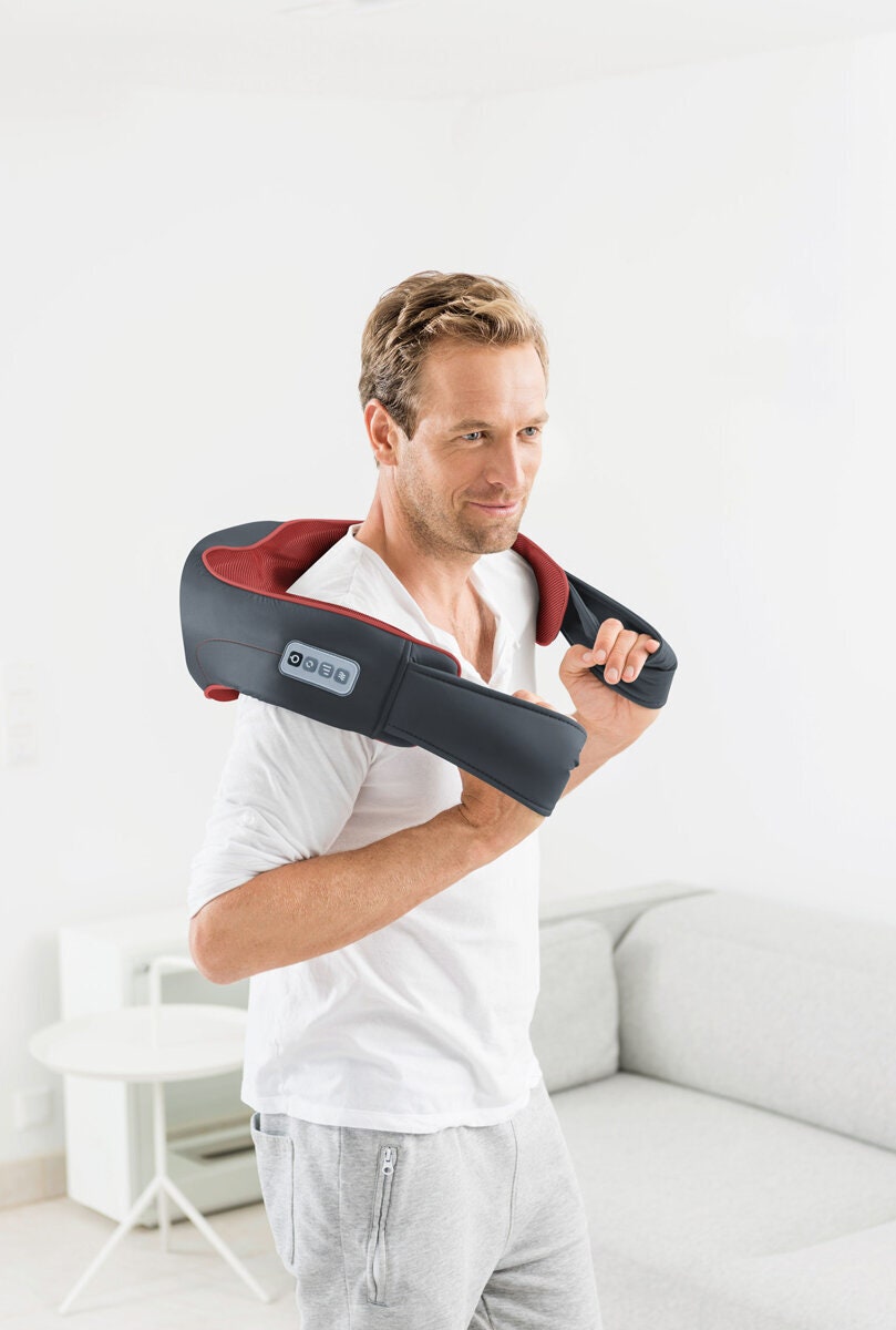 Beurer Deluxe 3D Shiatsu Back and Neck Massager - Eight 3D Massage Heads - Heat Function - MG151