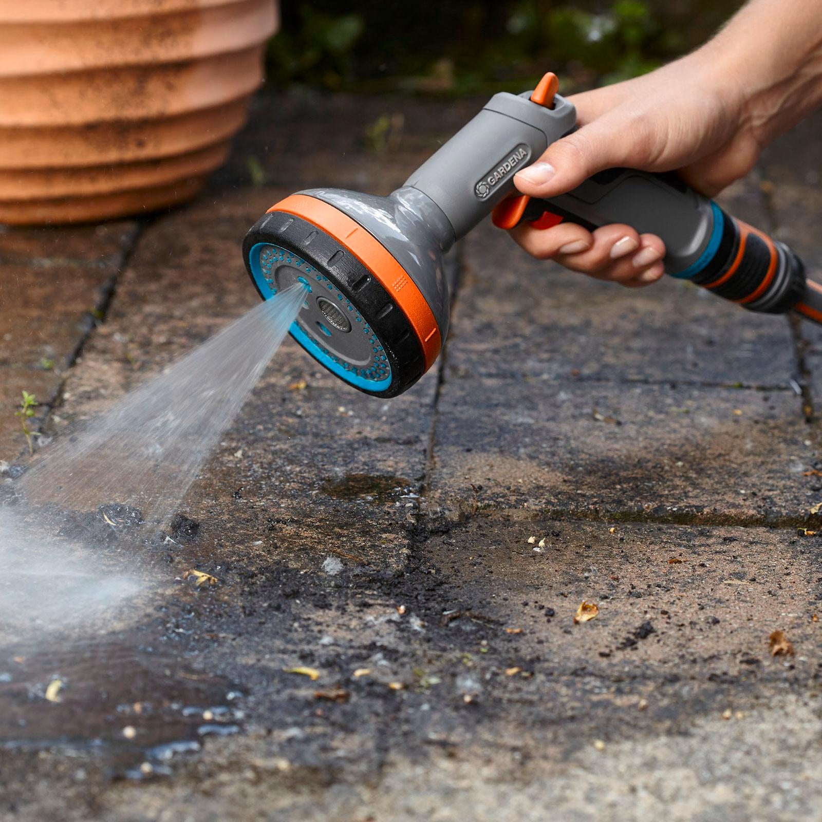 GARDENA 13mm Plastic Comfort Multi Sprayer 1200kPa