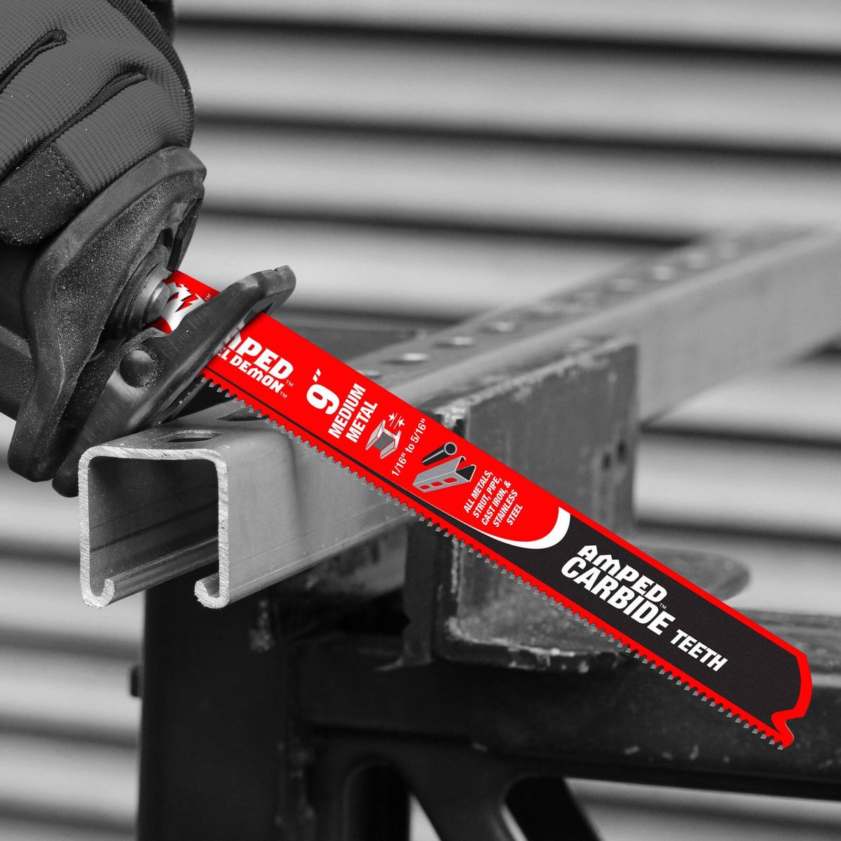 Diablo 9 Amped Demo Demon Carbide Reciprocating Saw Blade 3 Pack - 33.02mm x 260.35mm - Medium Metal Cutting