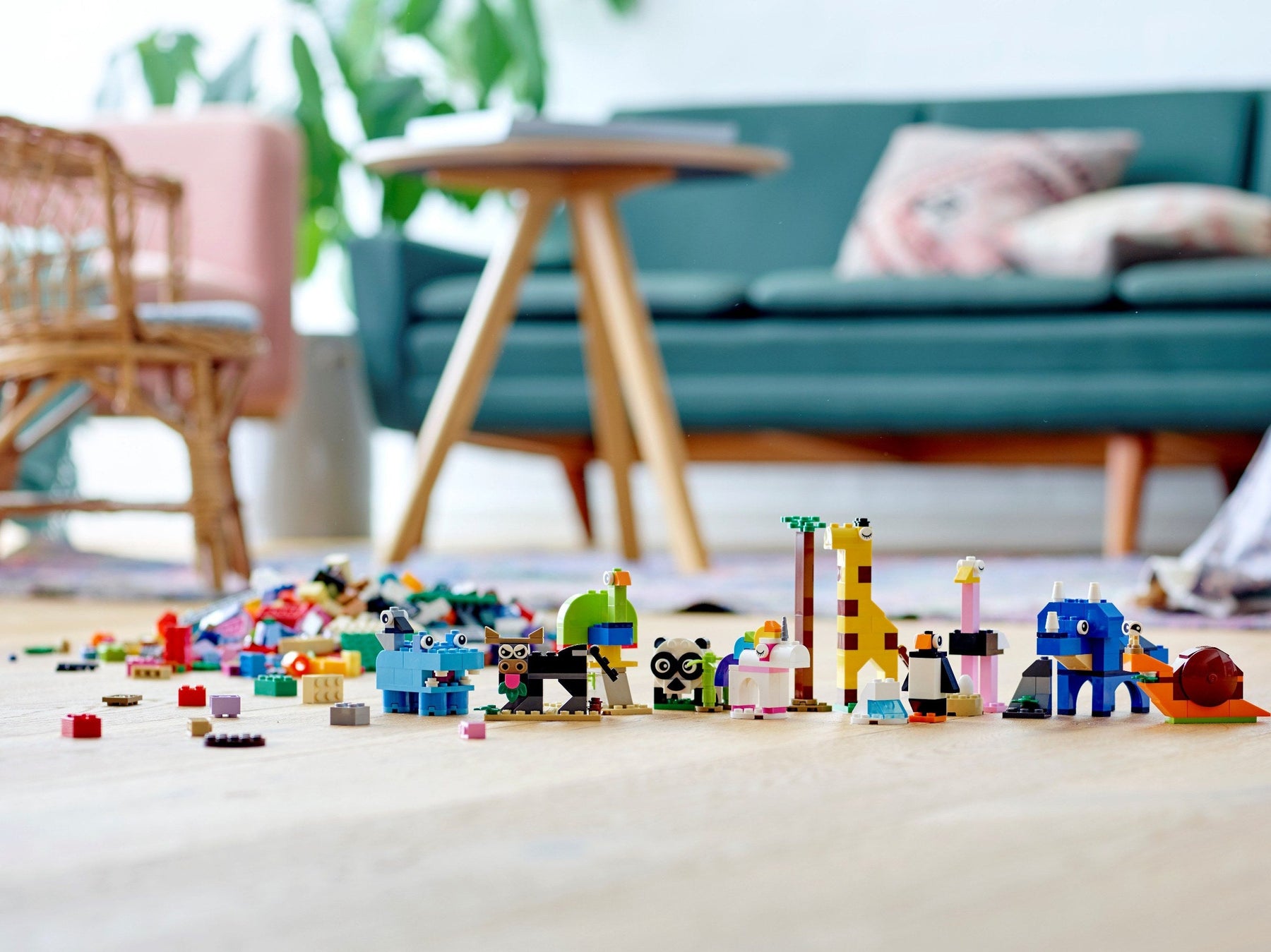 LEGO 11011 Animals Building Set 1500 Bricks Kids Creative Play 4+ - SuperSaverAU - view 6