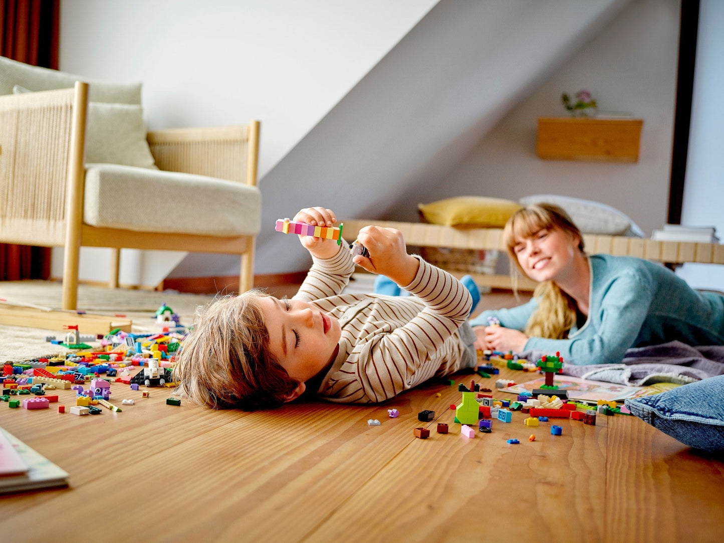 LEGO 11016 Classic Creative Brick Box (1200 Pieces)