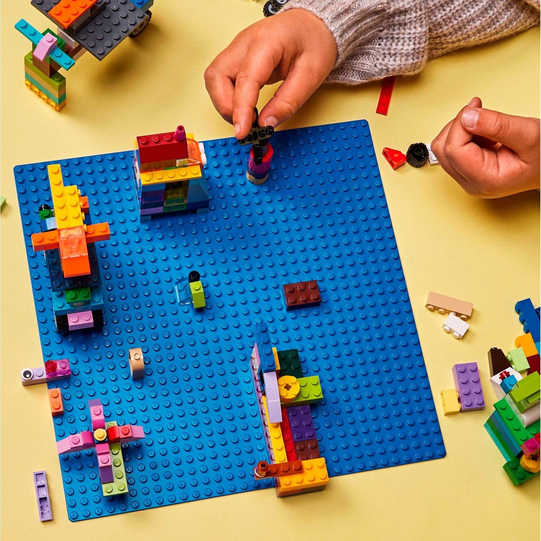 LEGO 11025 Classic Blue Baseplate 32x32 Studs Building Toy - SuperSaverAU - view 4