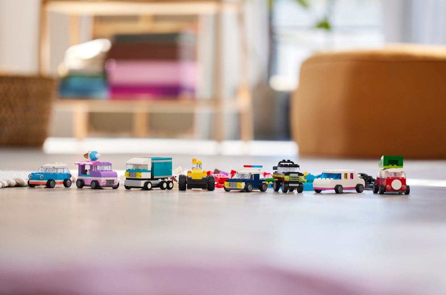 LEGO Classic 11036 Creative Vehicles 900 pcs