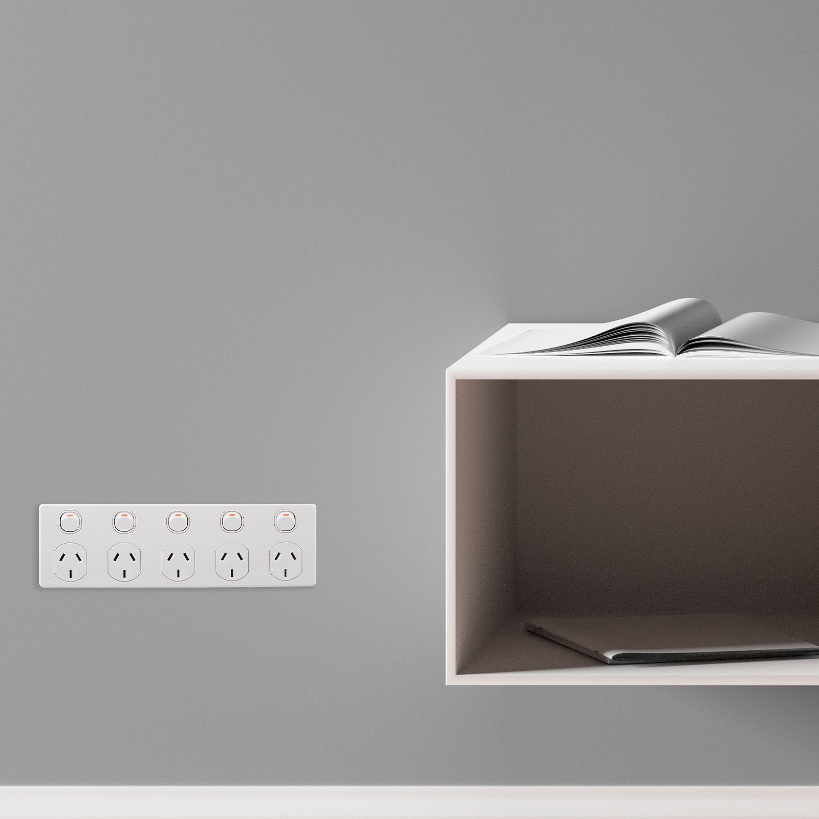 DETA Five Outlet Power Point White Polycarbonate 10A 250V for Kitchens