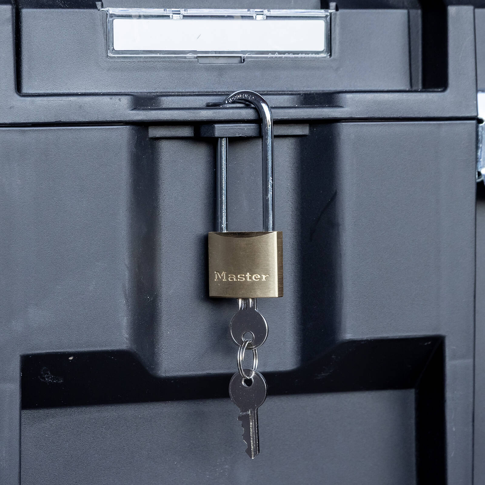 Master Lock 30mm Solid Brass Padlock Hardened Steel Shackle