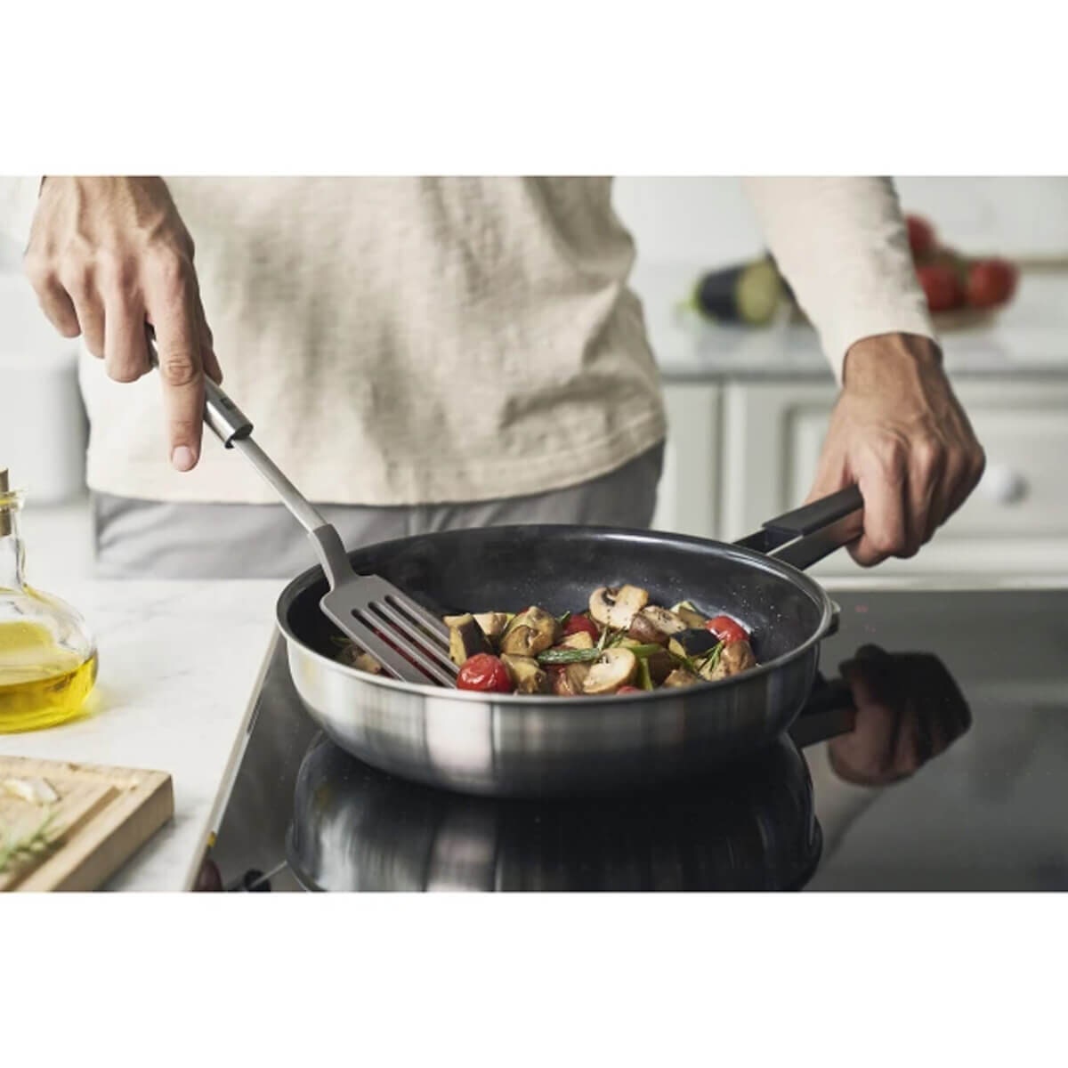 Zwilling 24cm Pure Ceraforce Stainless Steel Frying Pan - Ceramic Non-Stick, Induction Compatible - 63243