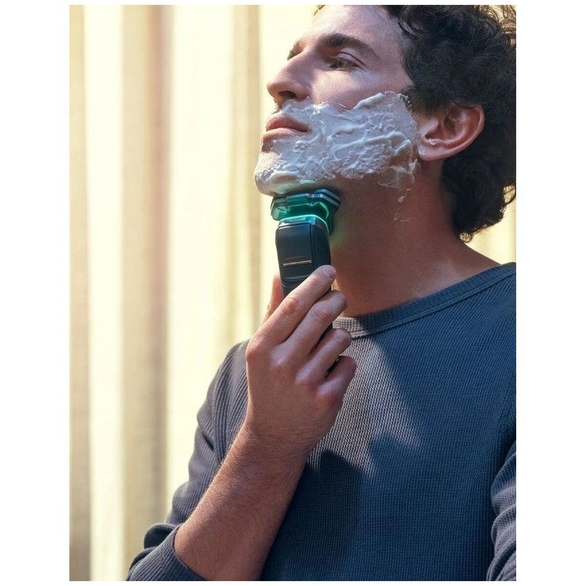 Philips Shaver Series 9000 SkinIQ - Lift and Cut - Dual SteelPrecision Blades - Chrome Silver - S9985-50
