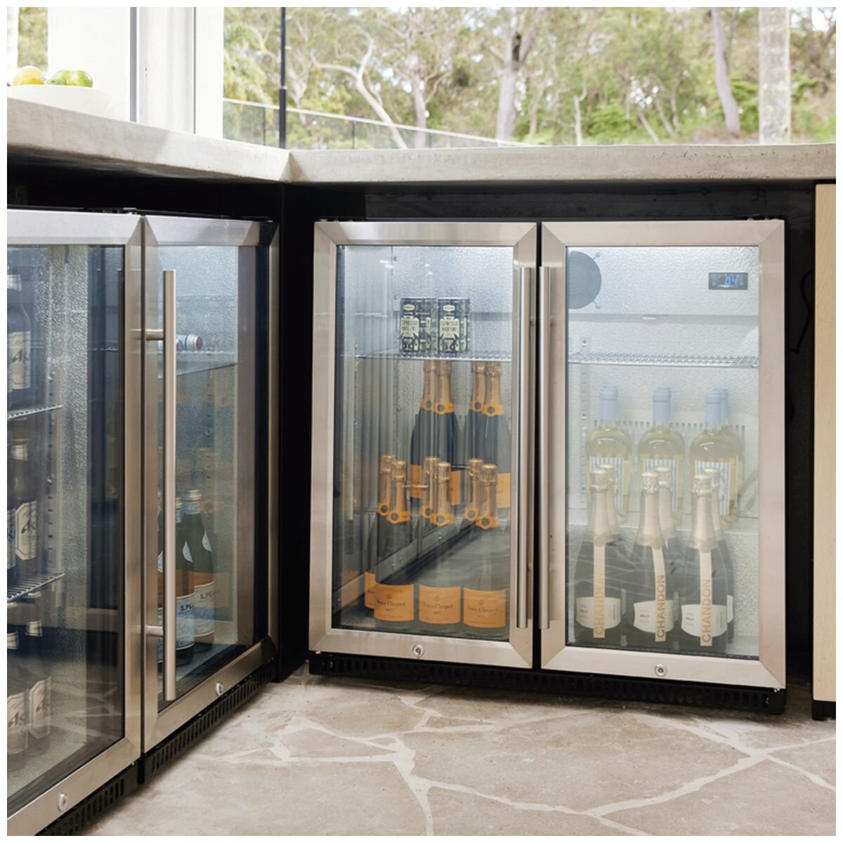Artusi 190L outdoor beverage centre - stainless steel fascia, two heated triple glazed doors - AOF2SM5
