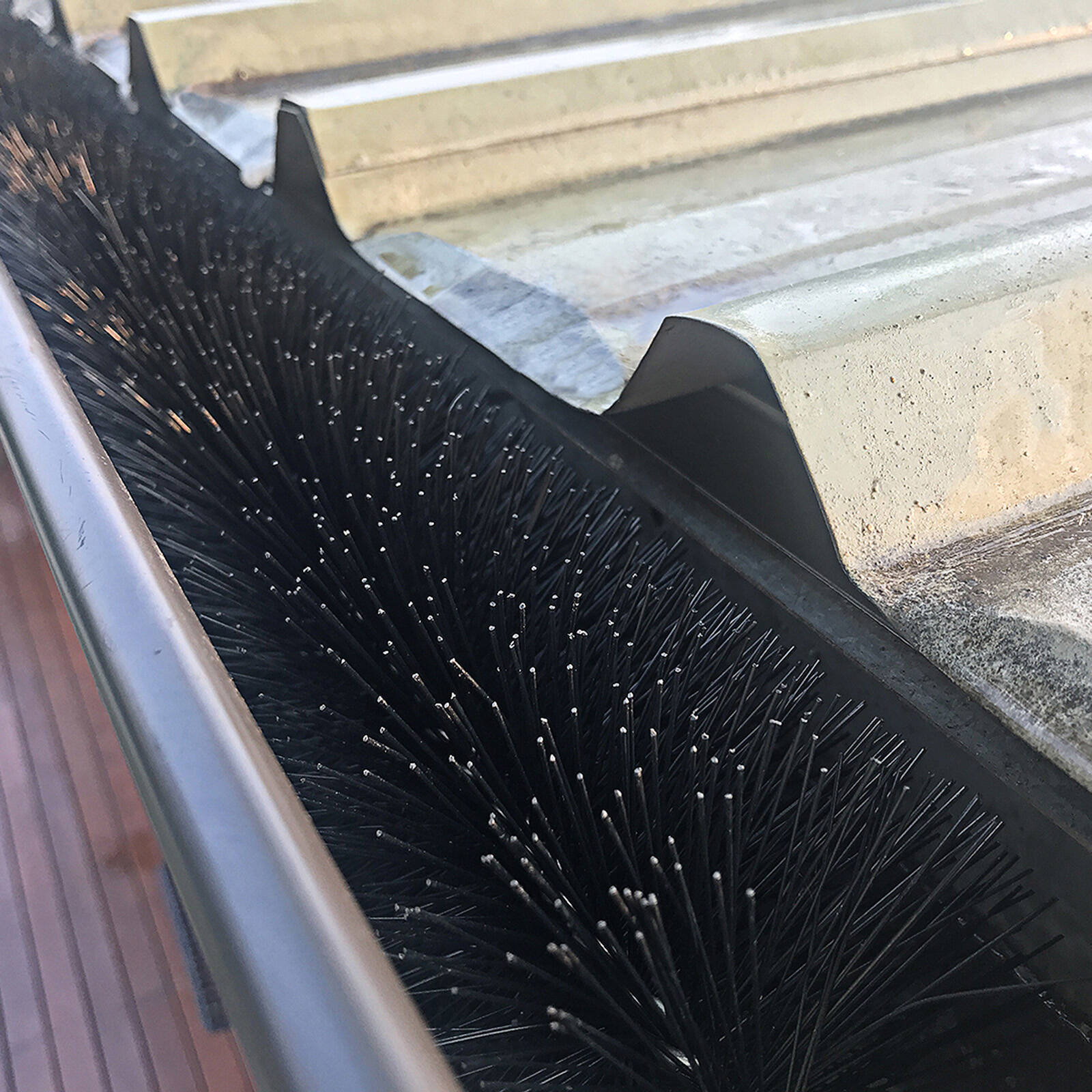 Jack 110mm Fire Retardant Bristle Gutter Guard Outdoor