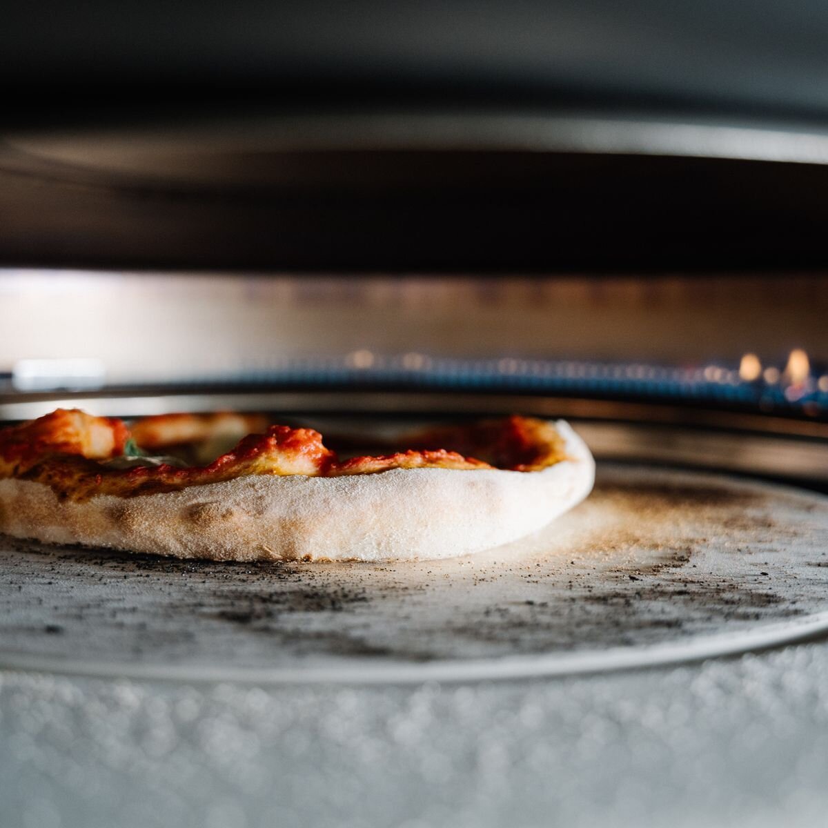 Everdure Kiln R Series 2 burner LPG pizza oven - graphite cabinet, rotating turntable, 400°C - EKILN2G