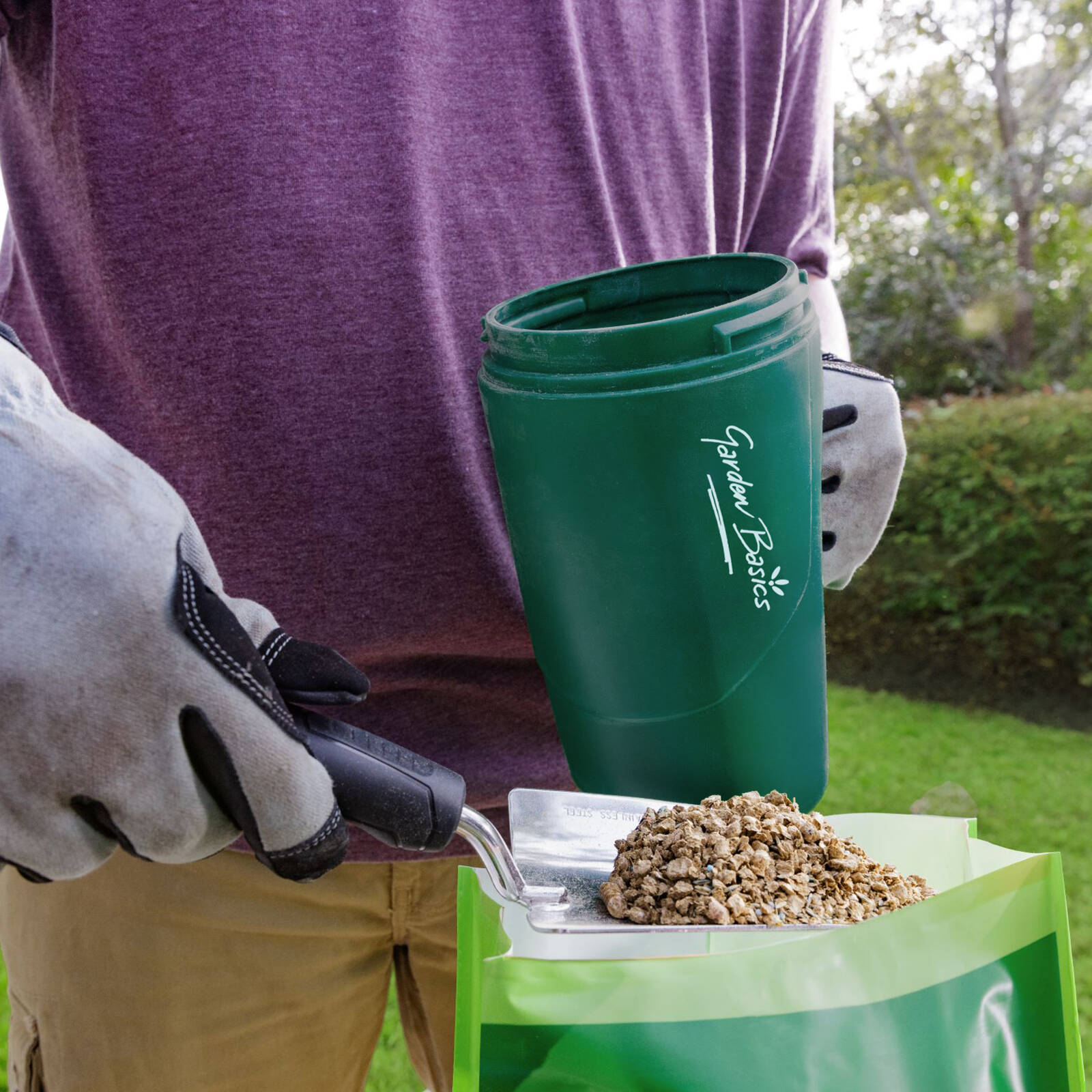 Garden Basics Spot Shaker Seed and Fertiliser Distributor