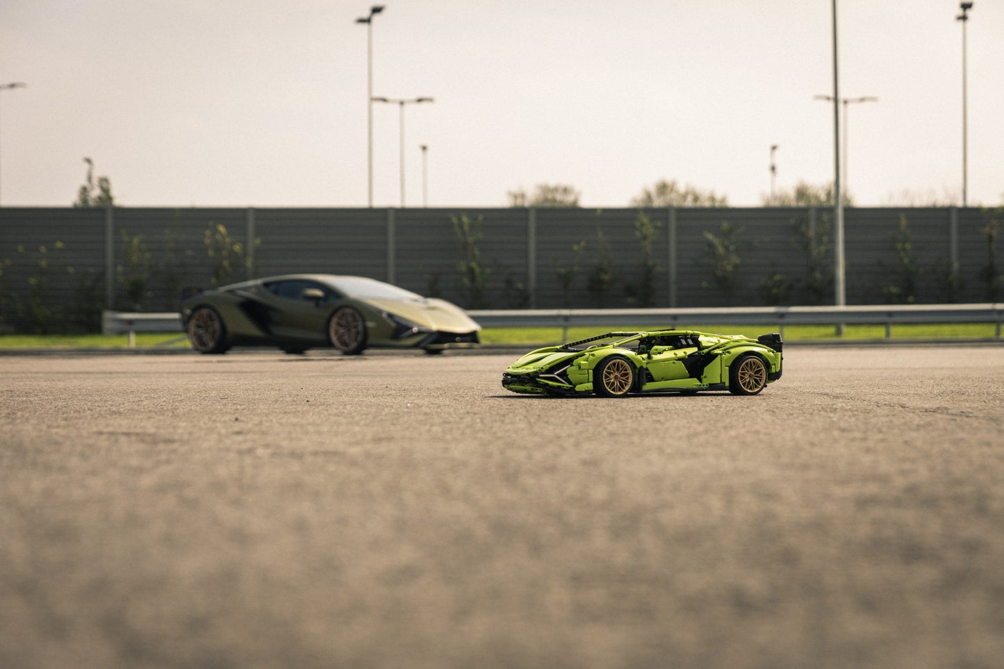 LEGO 42115 Lamborghini Sián FKP 37 Technic Supercar Model