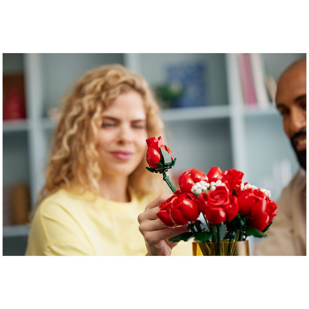 LEGO Botanicals Bouquet Of Roses 10328 - SuperSaverAU - view 7