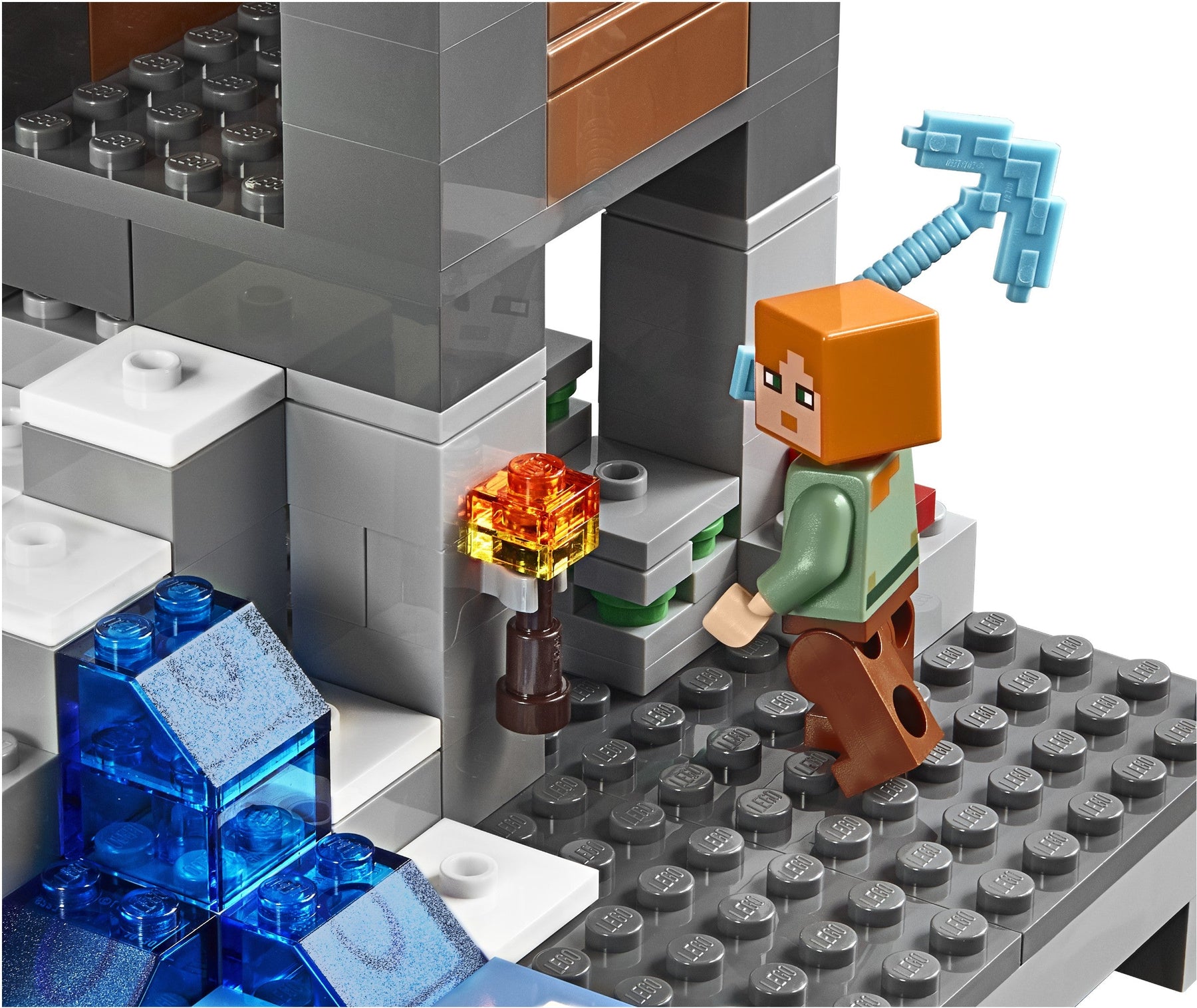 LEGO 21128 Minecraft The Village Set - SuperSaverAU - view 2