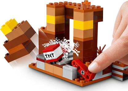 LEGO 21167 Minecraft The Trading Post: Mine, Trade, Battle!