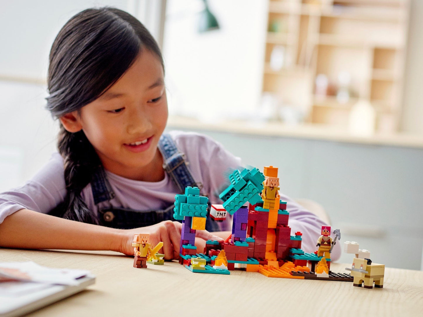 LEGO 21168 Minecraft The Warped Forest Set