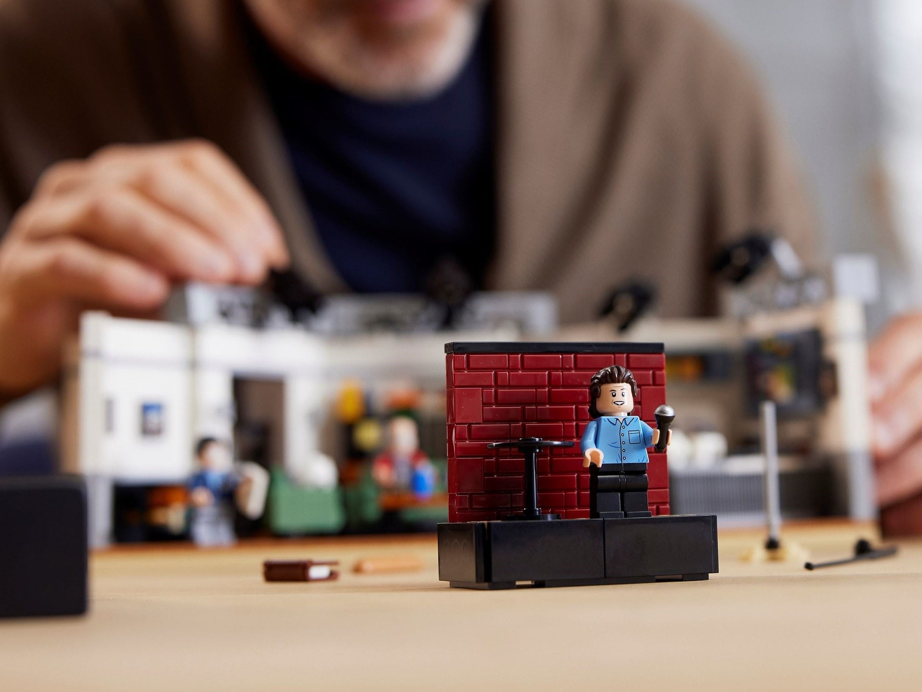 LEGO 21328 Seinfeld Set - Build Jerry's Apartment - SuperSaverAU - view 4