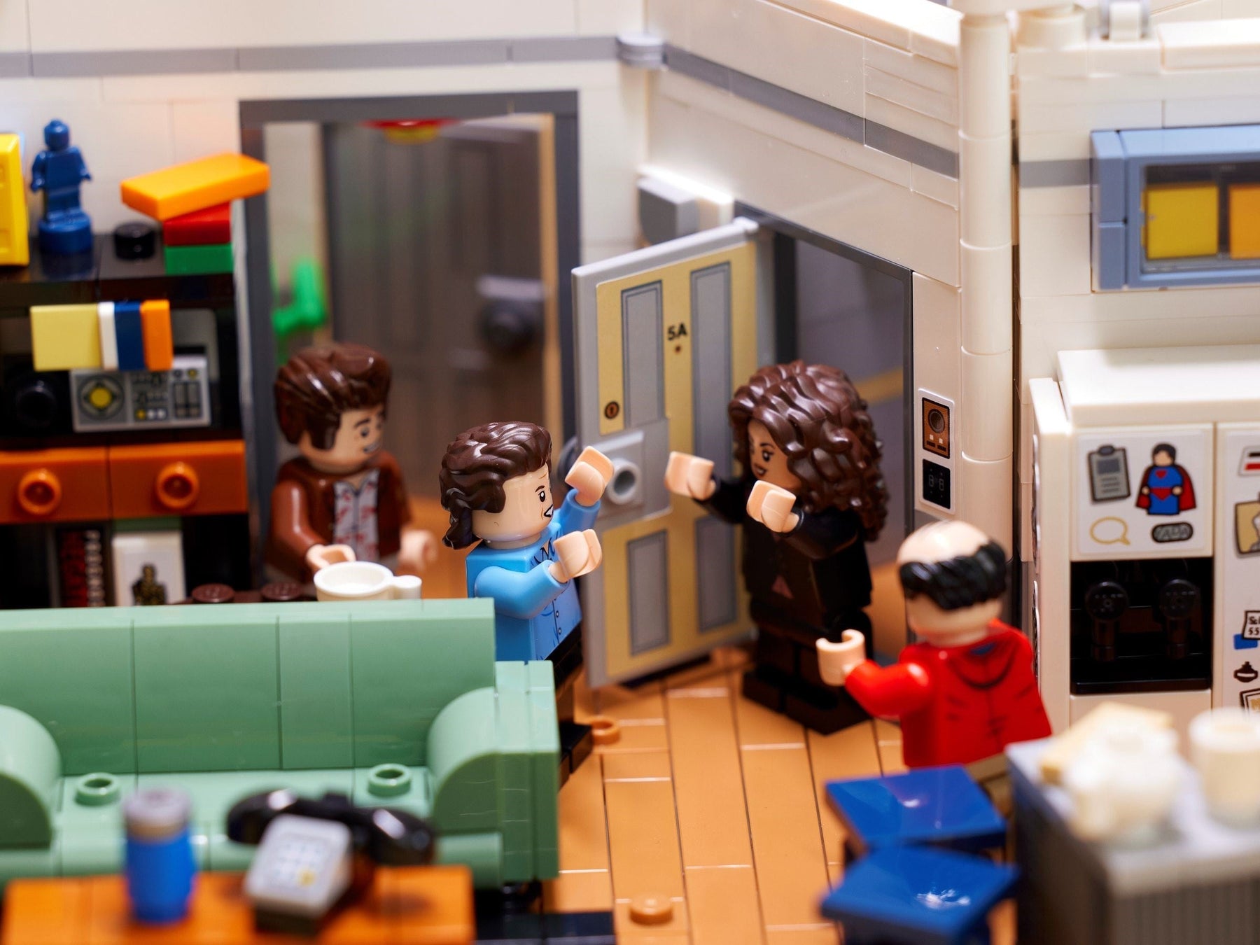 LEGO 21328 Seinfeld Set - Build Jerry's Apartment - SuperSaverAU - view 6
