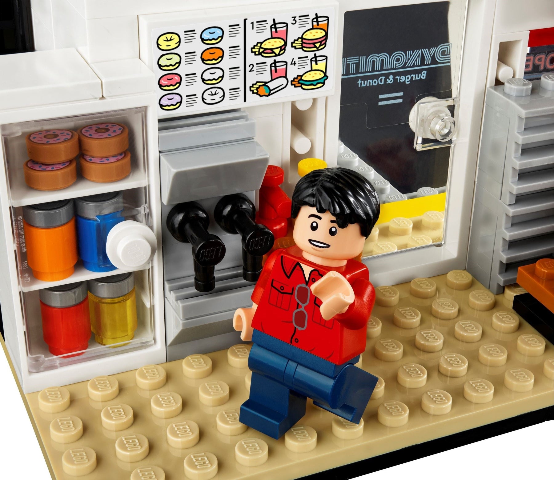 LEGO IDEAS Series 21339 BTS Dynamite- Auzzi Store