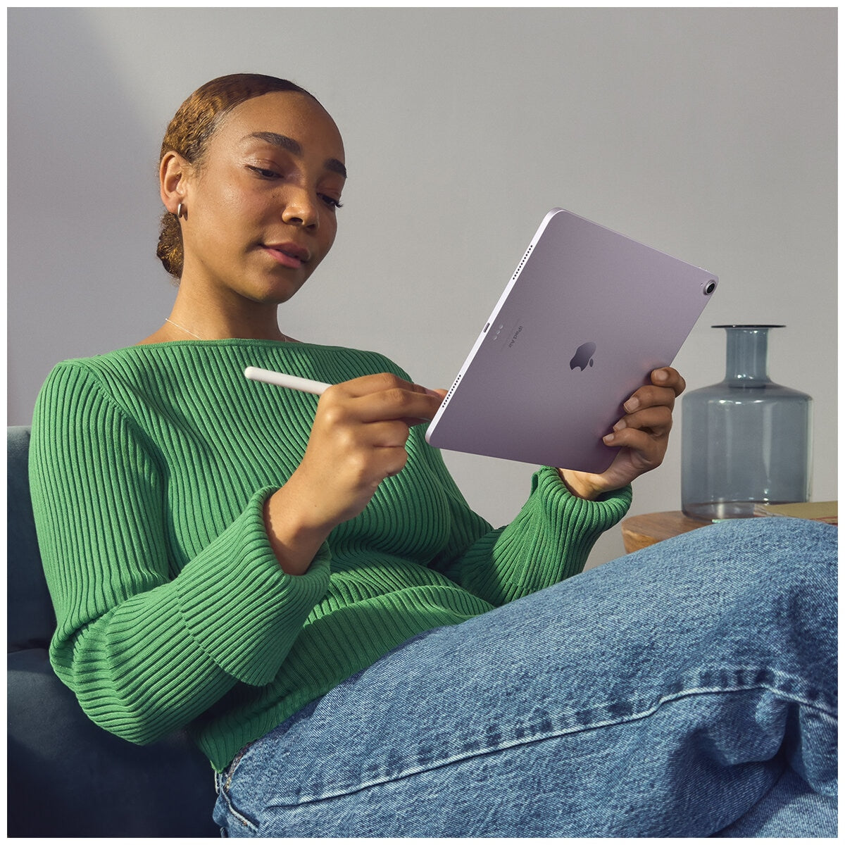 iPad Air 13 Inch Wi-Fi 128GB Space Grey M2 - SuperSaverAU - view 5