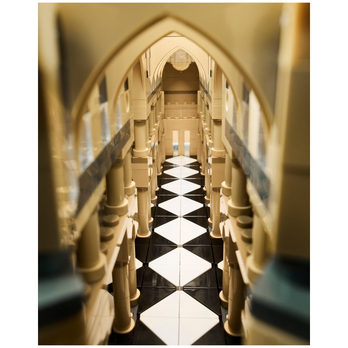 LEGO Architecture Notre-Dame de Paris 21061 - SuperSaverAU - view 7