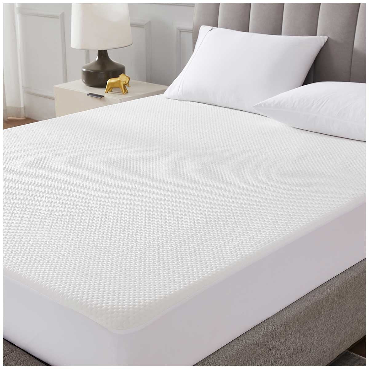 Tommy Bahama ComfortOne King Mattress Protector - Waterproof, Hypoallergenic, Cooling - SuperSaverAU - view 3