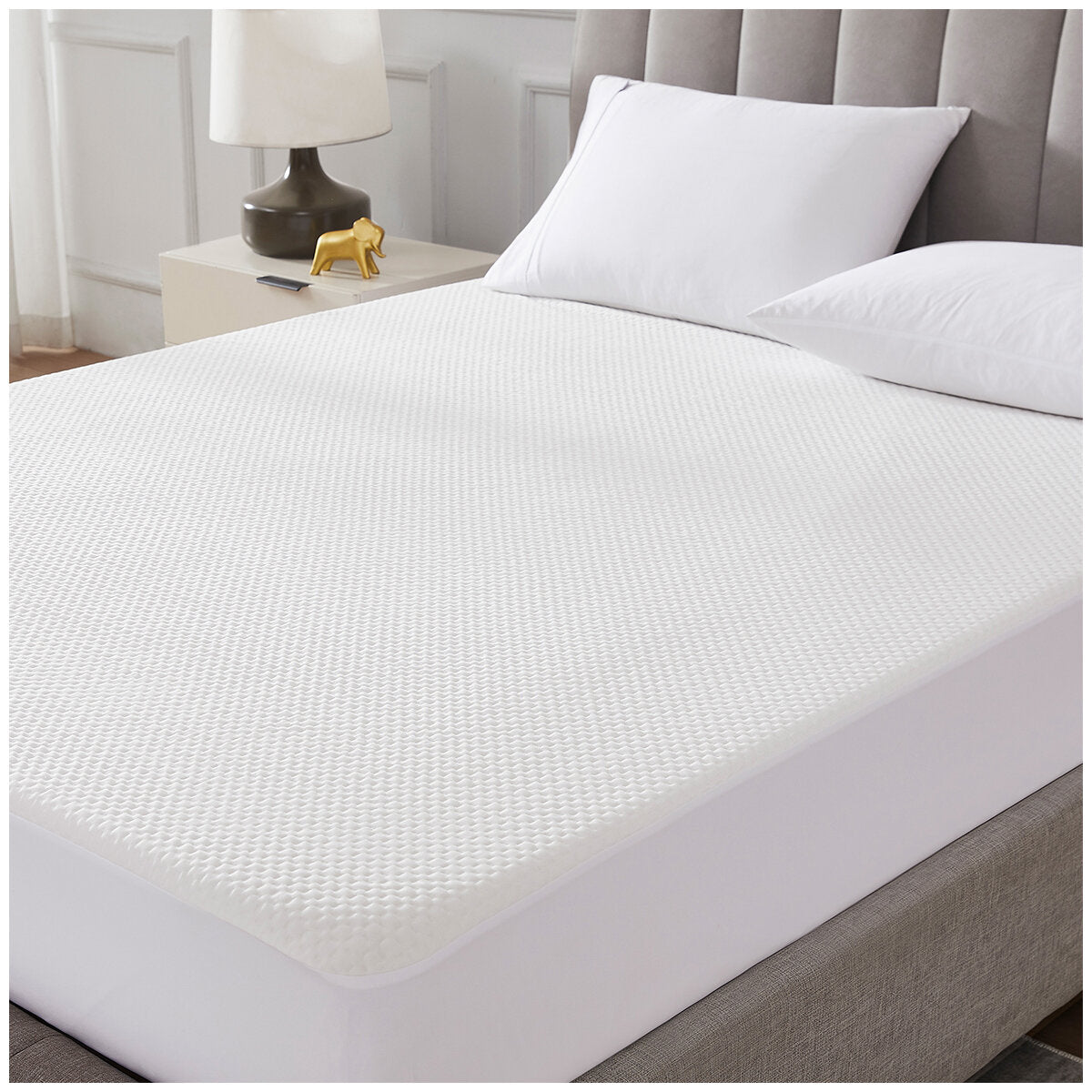 Tommy Bahama ComfortOne Mattress Protector Queen - Hypoallergenic, Waterproof, Cooling - SuperSaverAU - view 3