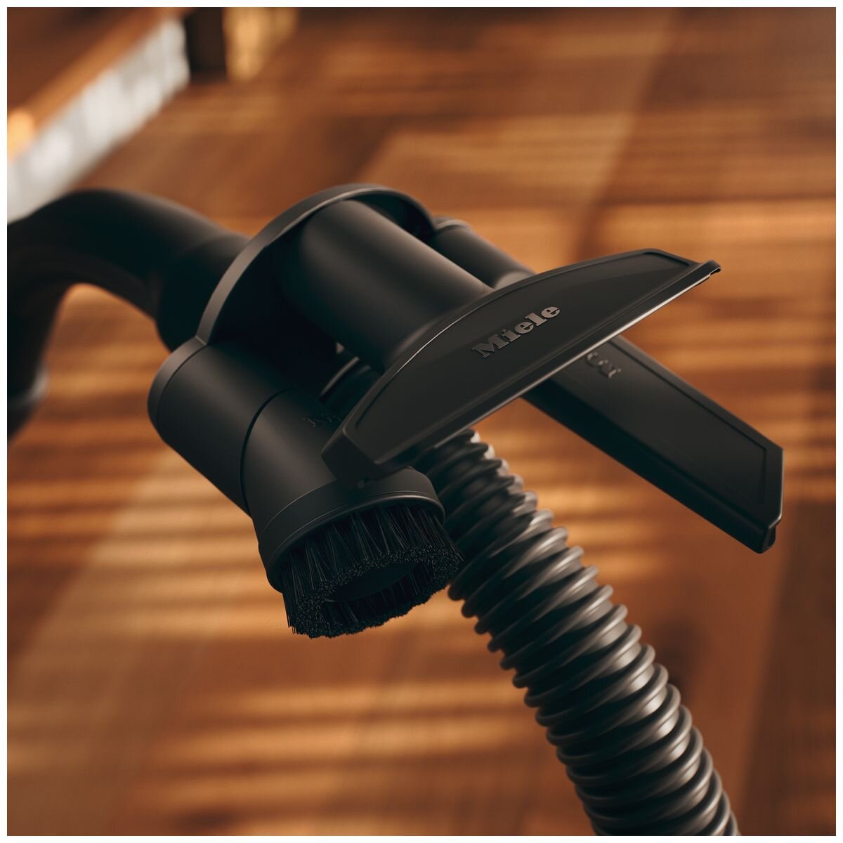 Miele Boost CX1 bagless vacuum cleaner - Hygiene AirClean filter - 890W motor - graphite grey - 11640630