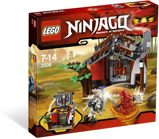 LEGO Ninjago 2508 Blacksmith Shop- Auzzi Store