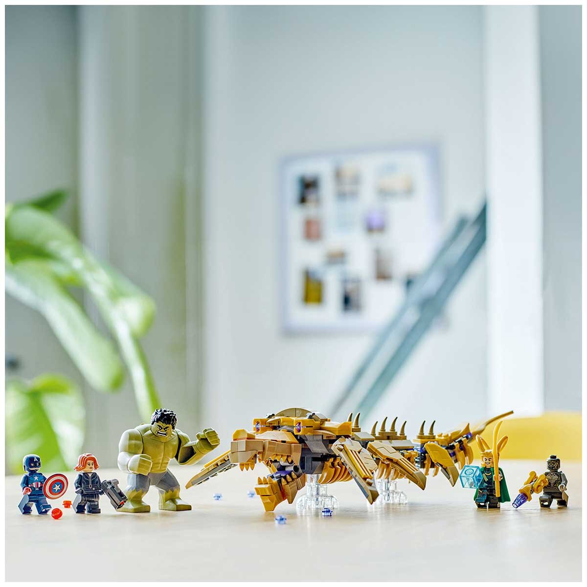 LEGO Marvel The Avengers Vs. The Leviathan Playset 76290 - SuperSaverAU - view 4