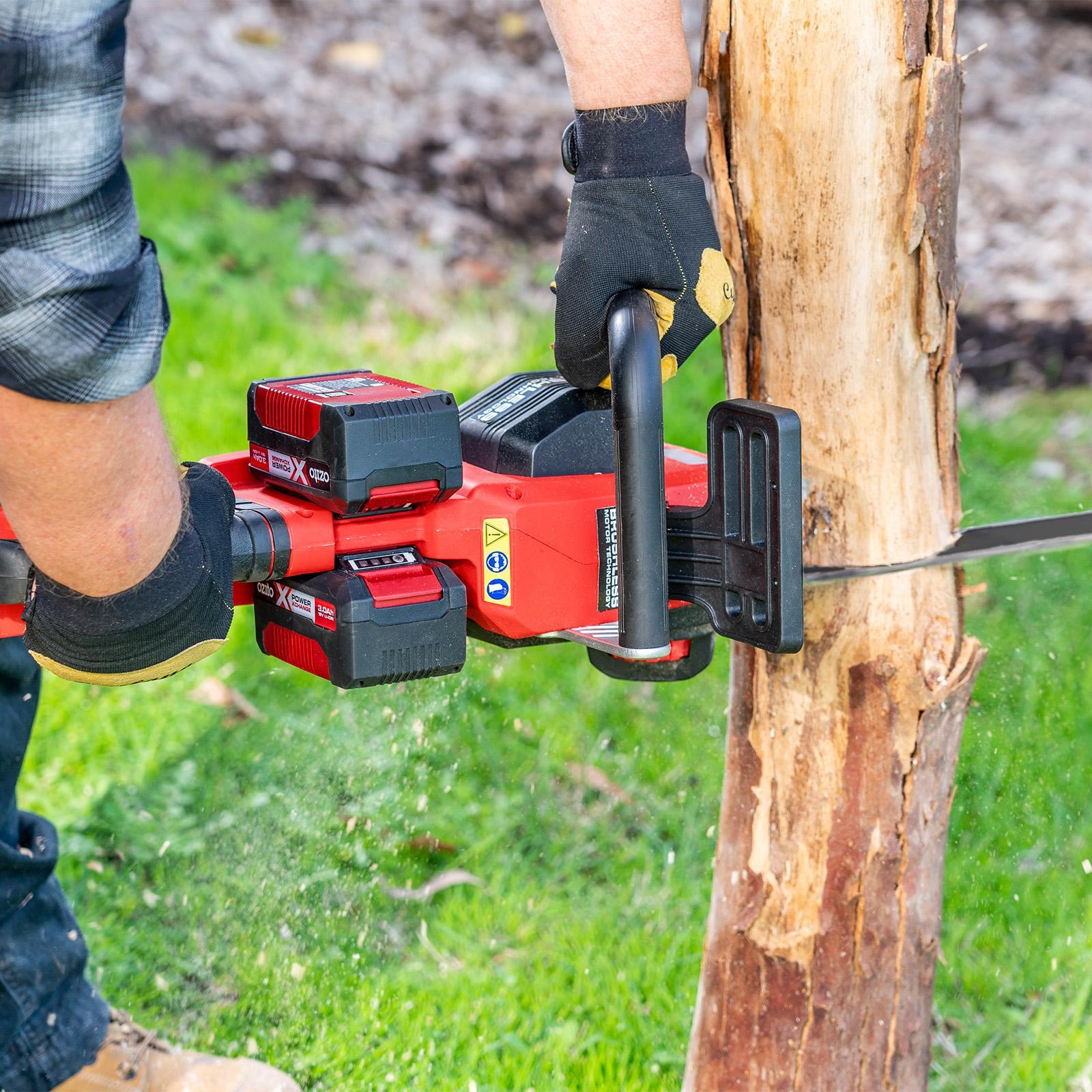 Ozito PXC 36V 2 x 18V 356mm 14in Brushless Chainsaw Cordless Skin Only PXCCSS-0182