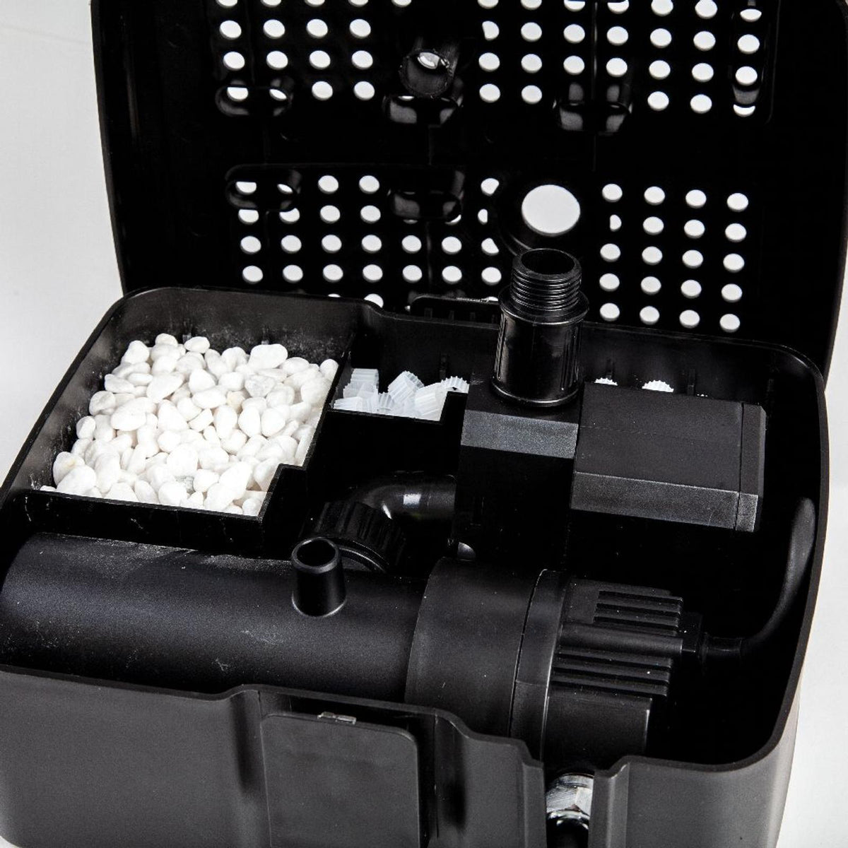 Aquapro 1000 All-In-One Pump & UVC Filter System 24W Submersible, 19mm Tubing