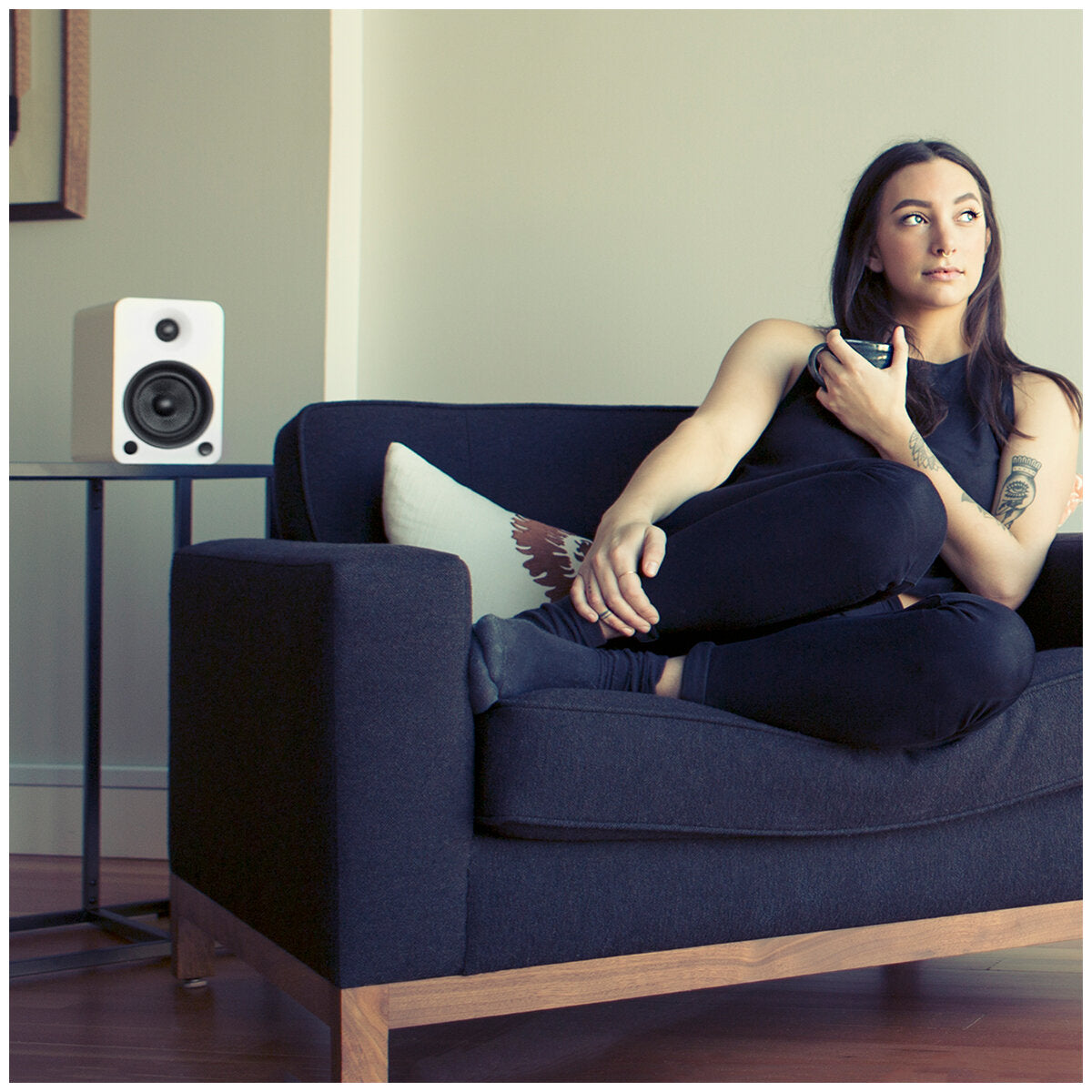 Kanto YU6 200W Powered Bookshelf Speakers Matte White, Bluetooth, Vinyl Ready, 10.7" - SuperSaverAU - view 5