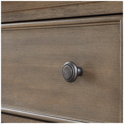 Universal Broadmoore Lila 6 Drawer Dresser