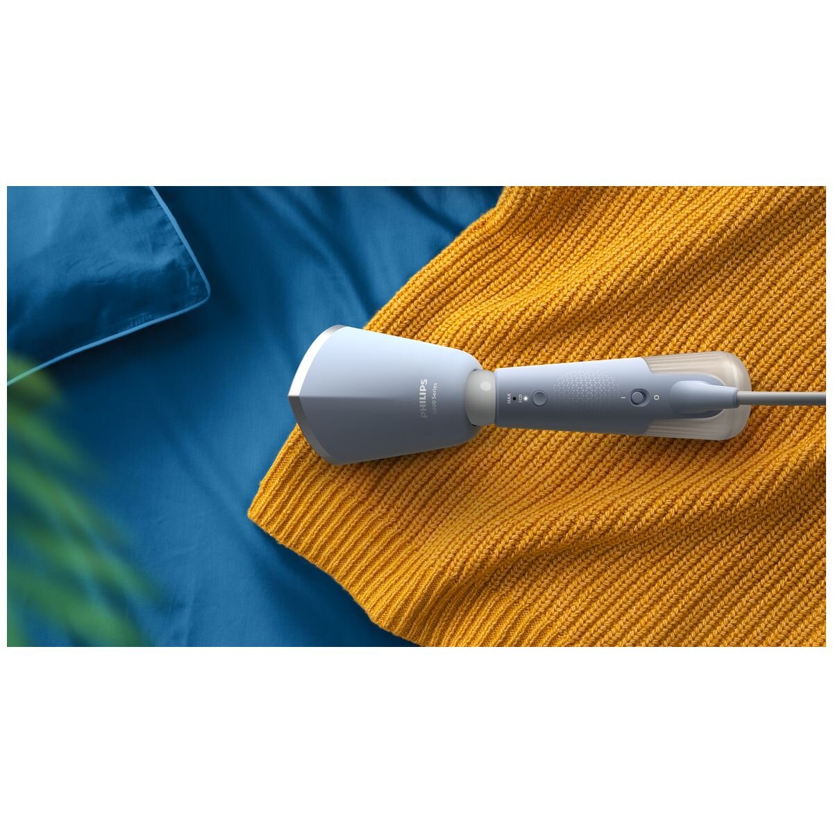 Philips 5000 Series handheld garment steamer - 1300W, Eco and Max modes, light blue - STH5020-20