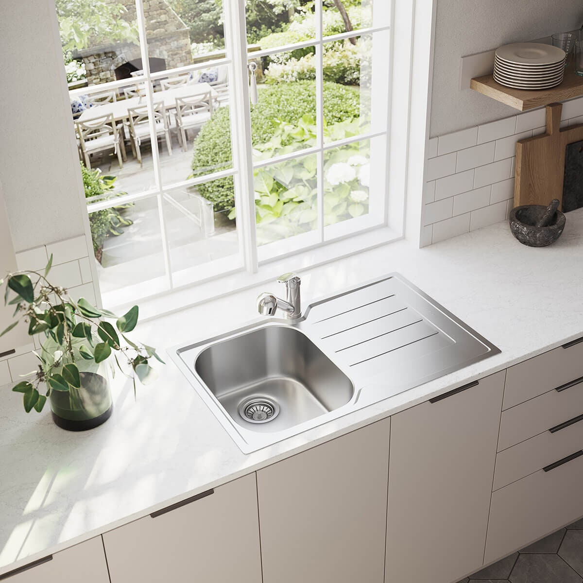 Oliveri Pull Out Spray Kitchen Mixer Tap - Chrome, Brass Body, 360 Degree Swivel, 5 Star WELS - LON580FCR-P