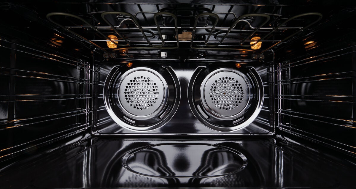Westinghouse 90cm Pyrolytic Oven - 125L Gross, 17 Functions, AirFry, EasyBake Steam - WVEP9917DD