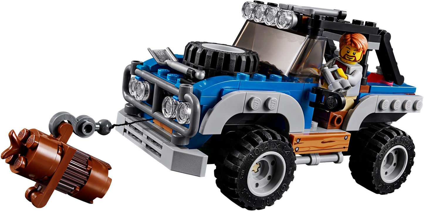LEGO 31075 Outback Adventures 3-in-1 Off-Roader, Campsite & Helicopter