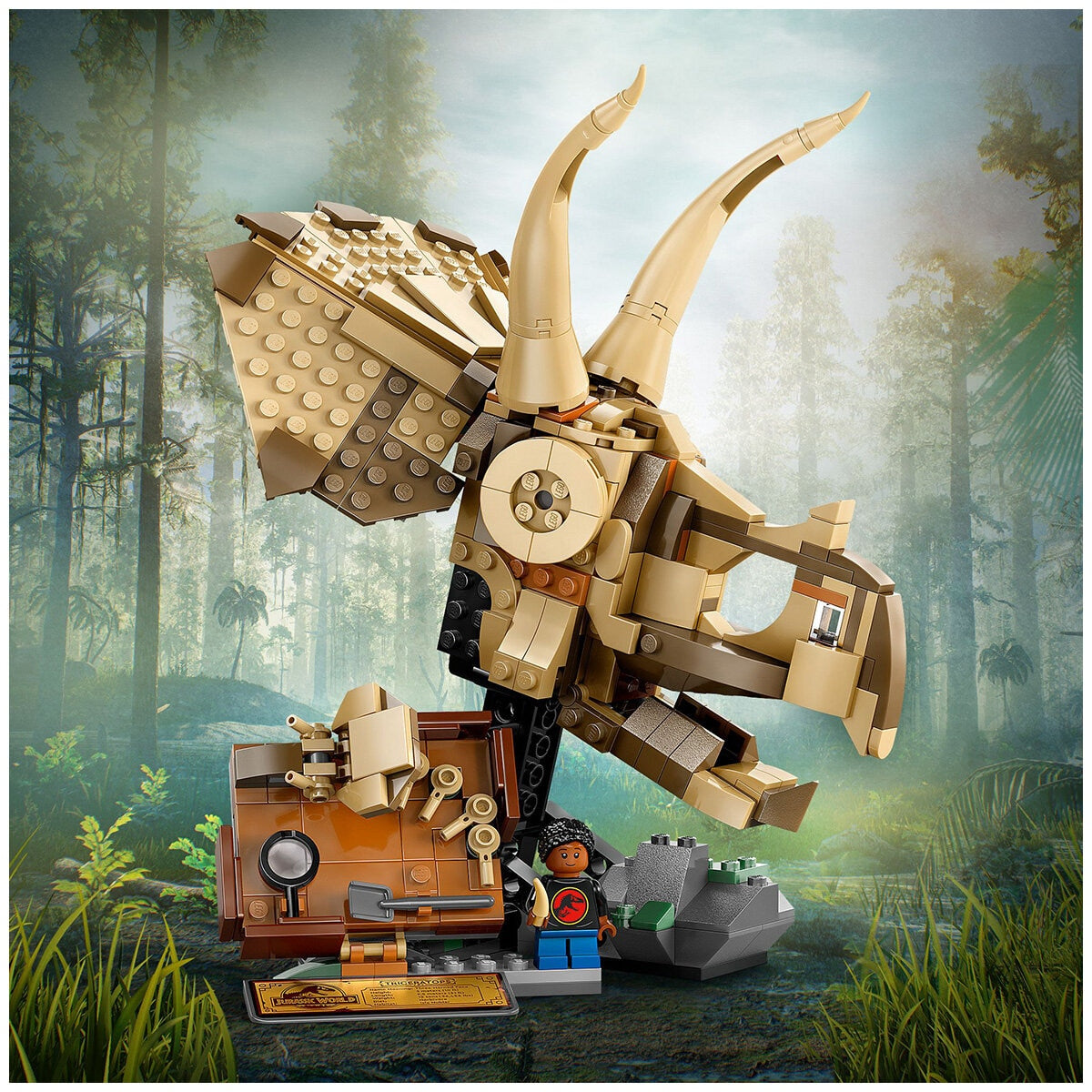 LEGO Jurassic World Dinosaur Fossils: Triceratops Skull Model Set 76969 - SuperSaverAU - view 10