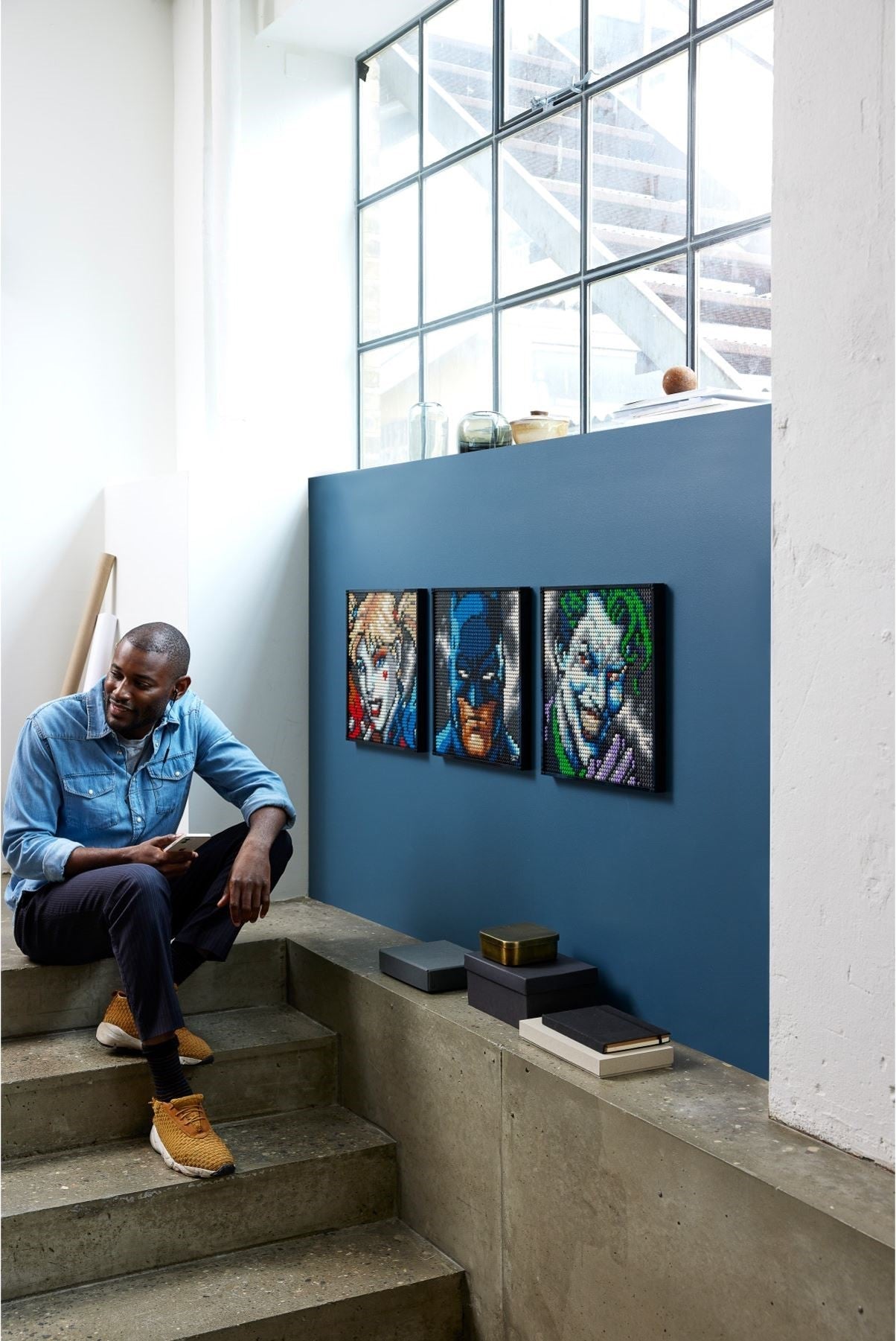 LEGO 31205 Jim Lee Batman Collection: Build Batman, Joker, or Harley Quinn