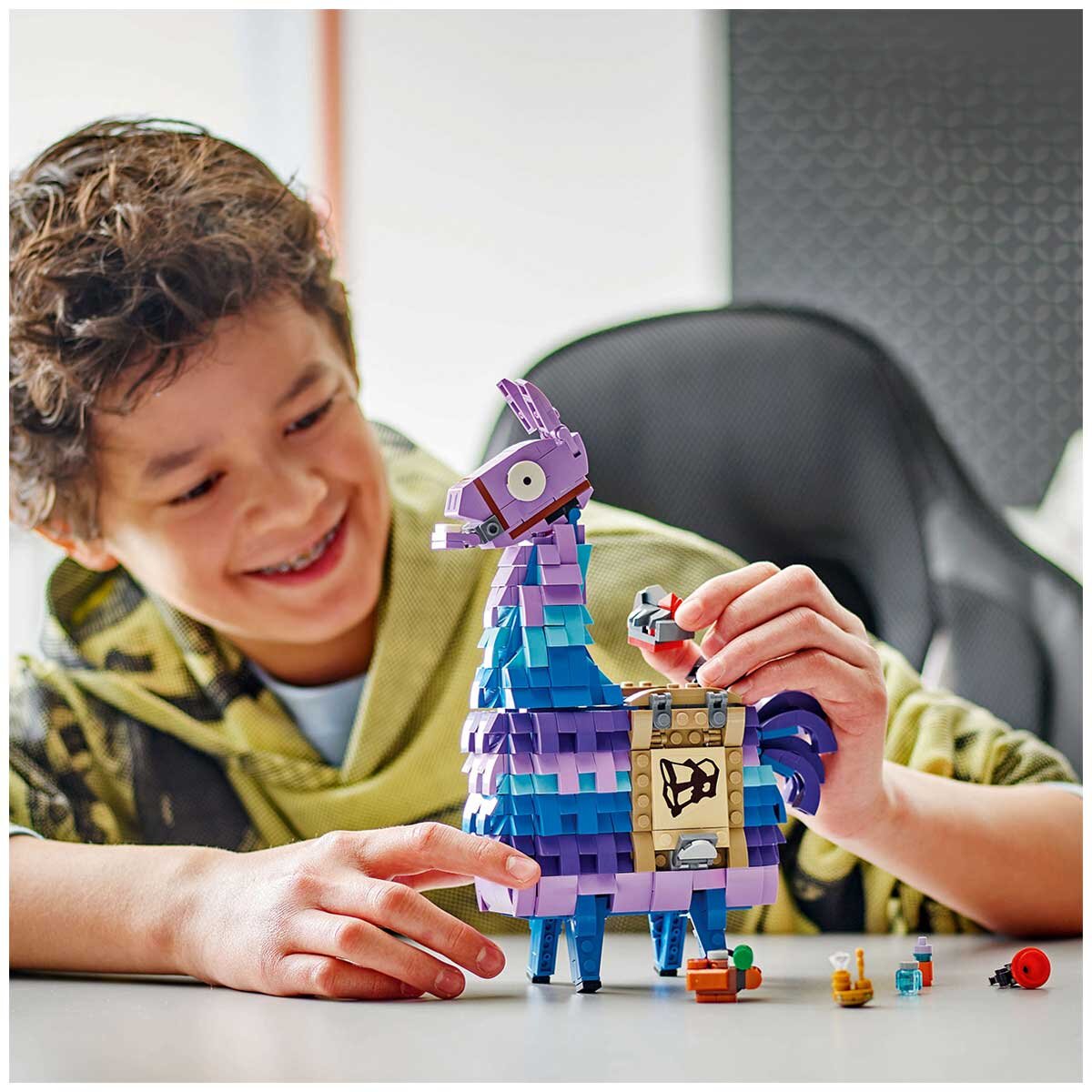 LEGO Fortnite Supply Llama 77071 - SuperSaverAU - view 4
