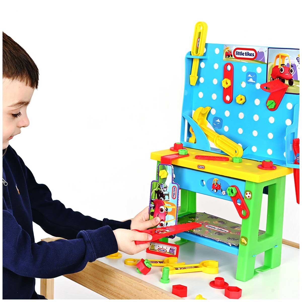 Bildo Little Tikes Cozy's Toolbench 36 Piece Set with Toolbench, Hammer, Saw, Screwdriver, Wrench, Angle, Screws, 50 cm Bench Height