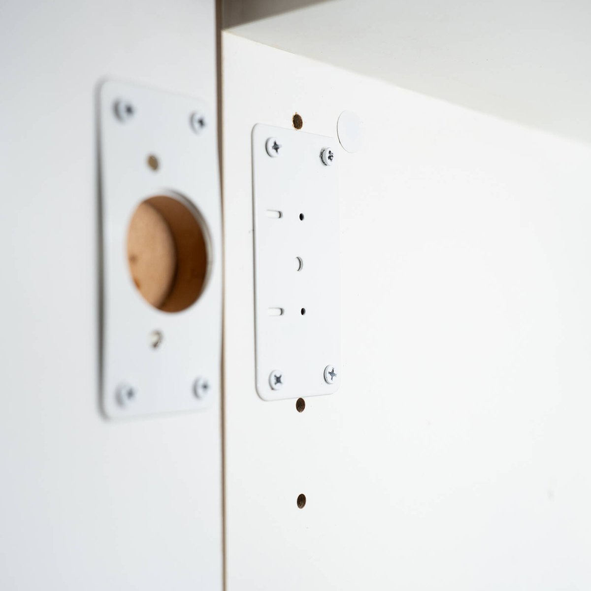 Taskmaster Hinge Repair Plate 2 Pack - 90 x 45mm - White - Easy Installation