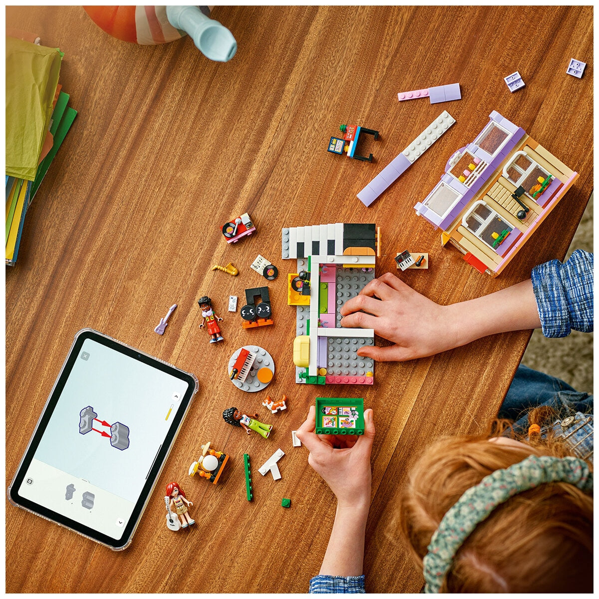 LEGO Friends Music Shop & Apartment 42653 - Music Studio, Recording Booth, Mini-doll Figures, Keyboard, Drum Set, Creative Play - SuperSaverAU - view 2