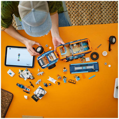 LEGO City Arctic Explorer Science Lab Truck 60471 with 6 Wheel Suspension, Rotating Rooftop Observatory, 5 Explorer Minifigures, 3 Arctic Wolf Figures, 1,064 Pieces