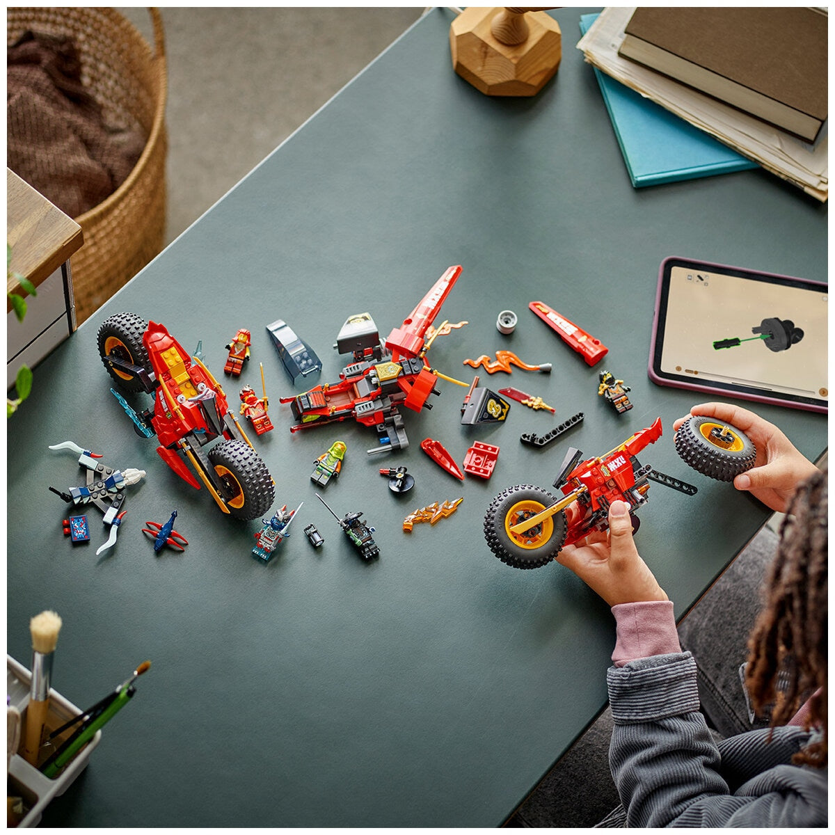 LEGO NINJAGO Ninja Combat Vehicle 71844 561-Piece Set with 6 Minifigures, Kai, Wyldfyre, Cole, Frak, 2 Villains, 24cm Long