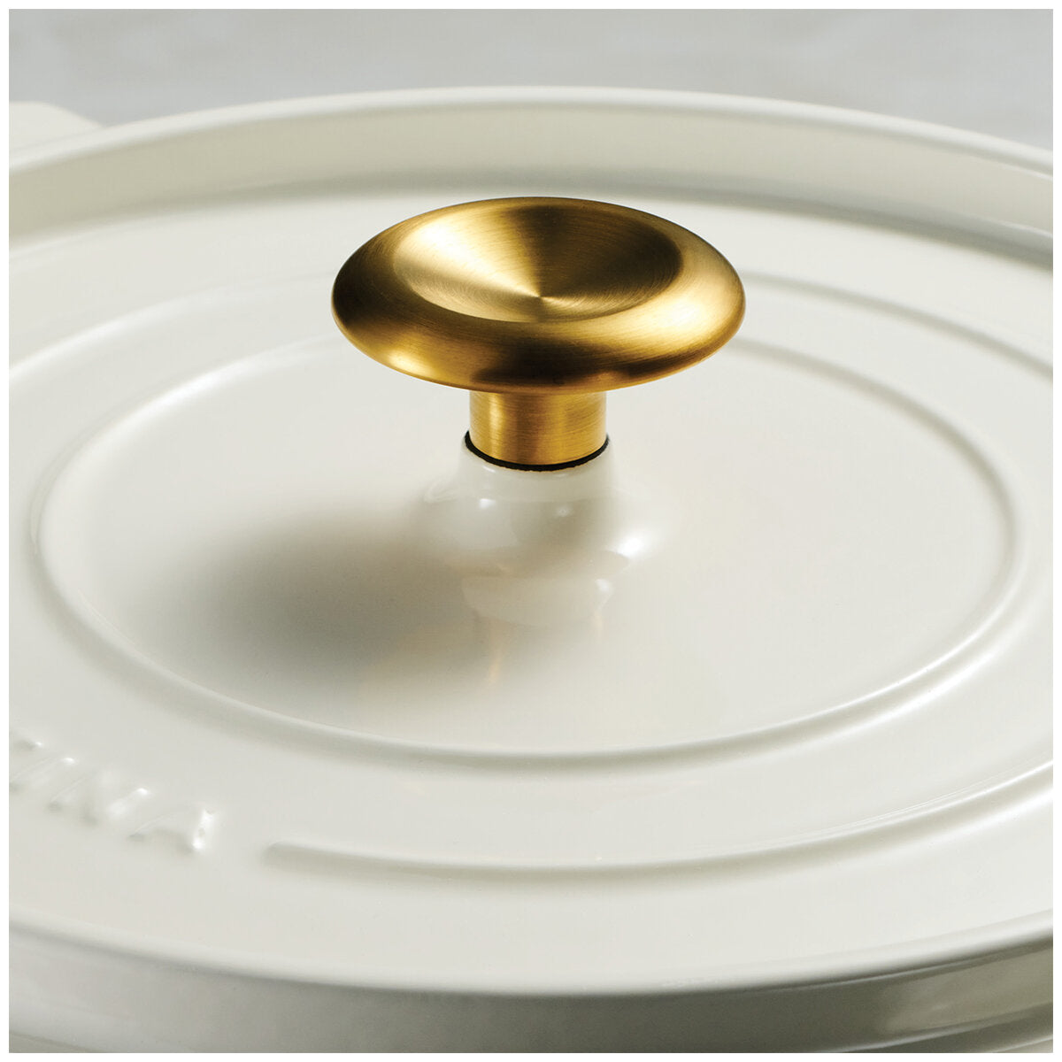 Tramontina Dutch Oven 2 Piece Marshmallow Set, Cast Iron, Porcelain Enamel, Self-Basting Lids, Stainless Steel Knob, 3.7L & 5.6L Sizes