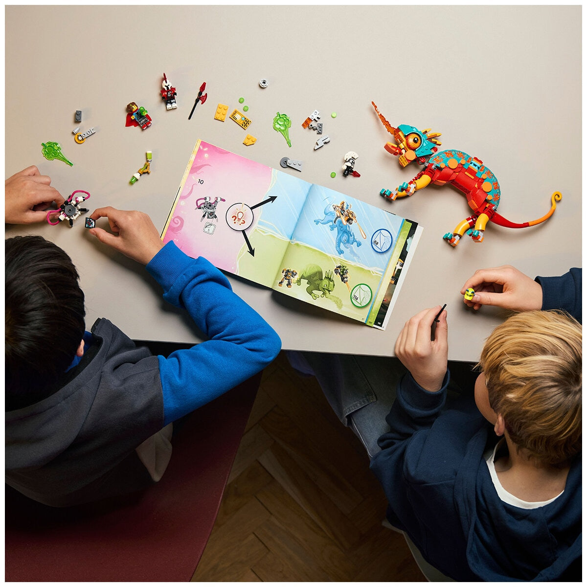 LEGO DREAMZzz Mateo's Fire Chameleon 71492 Building Set | 443 Pieces, Ages 7+ | Transformable Chameleon Toy with Blaster Turret, Jet, Mini Mech